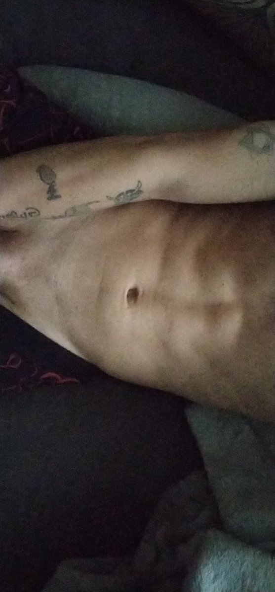 SubbPanda's tweet image. I got bored 😩😩😩