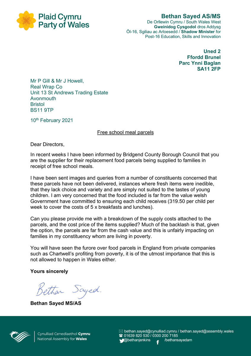 Team_BethanS's tweet photo. Jason at @realwrap1 Bristol wants more #FSM contracts!

So far they have had £682,500 from @BridgendCBC to provide £10 food parcels for the £19.50 allowance.

BUT they still haven't replied to our letter on behalf of concerned constituents. https://t.co/AX1tzG5QqZ