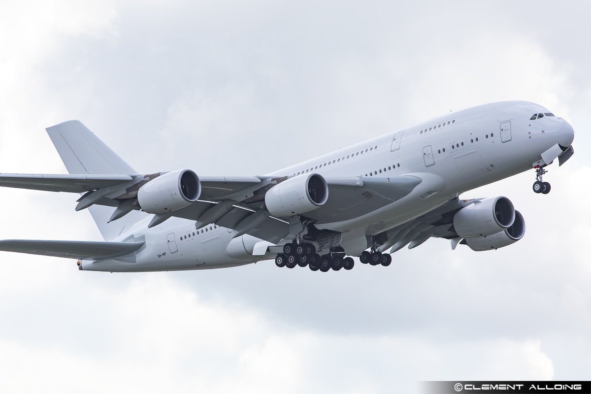 CAlloing's tweet photo. 2 aircrafts , 8 engines ! 😍😍 @Airbus #A380 #WOW #FWWOW and @hifly_airline #9HMIP this morning at #Toulouse #Airport #A380lovers #Avgeeks #Avgeek https://t.co/SoCBEMBGF6