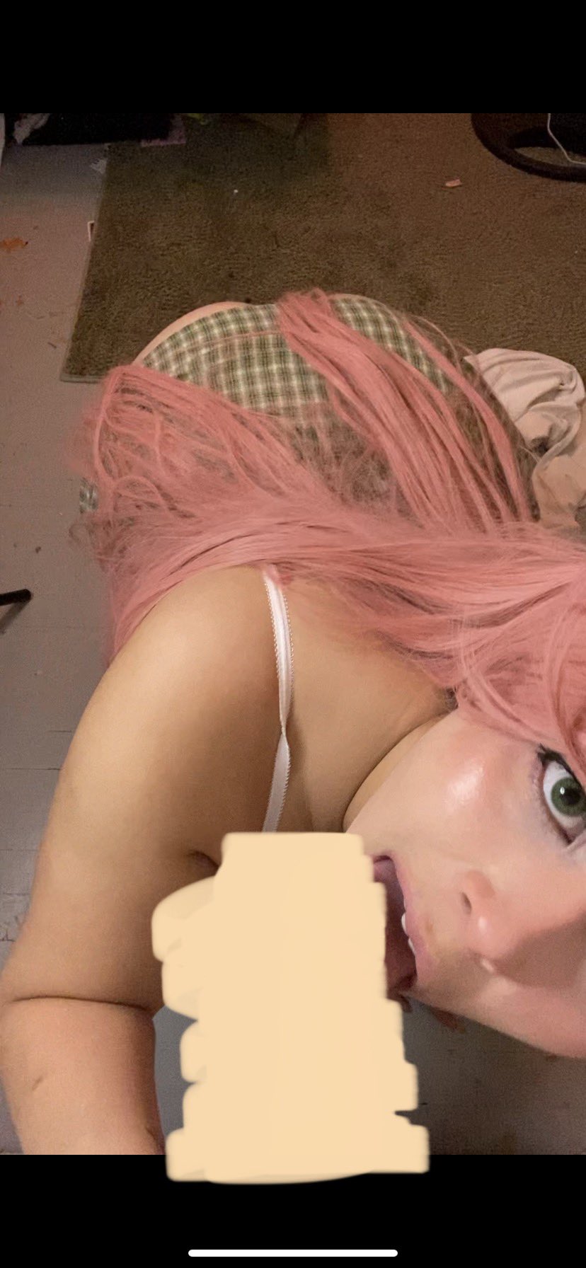 Breezy - Free Only Fans!! on X: Wow my eye matches my skirt. Free OF:  t.coOmOXUmZ8Xd OF: t.coeq0BjGwA1M #onlyfans #freeonlyfans  #AdultWork #daddyslittleslut #LinkInBio #MorningSeex #onlyfanslatina  #sellingcontent t.co ...