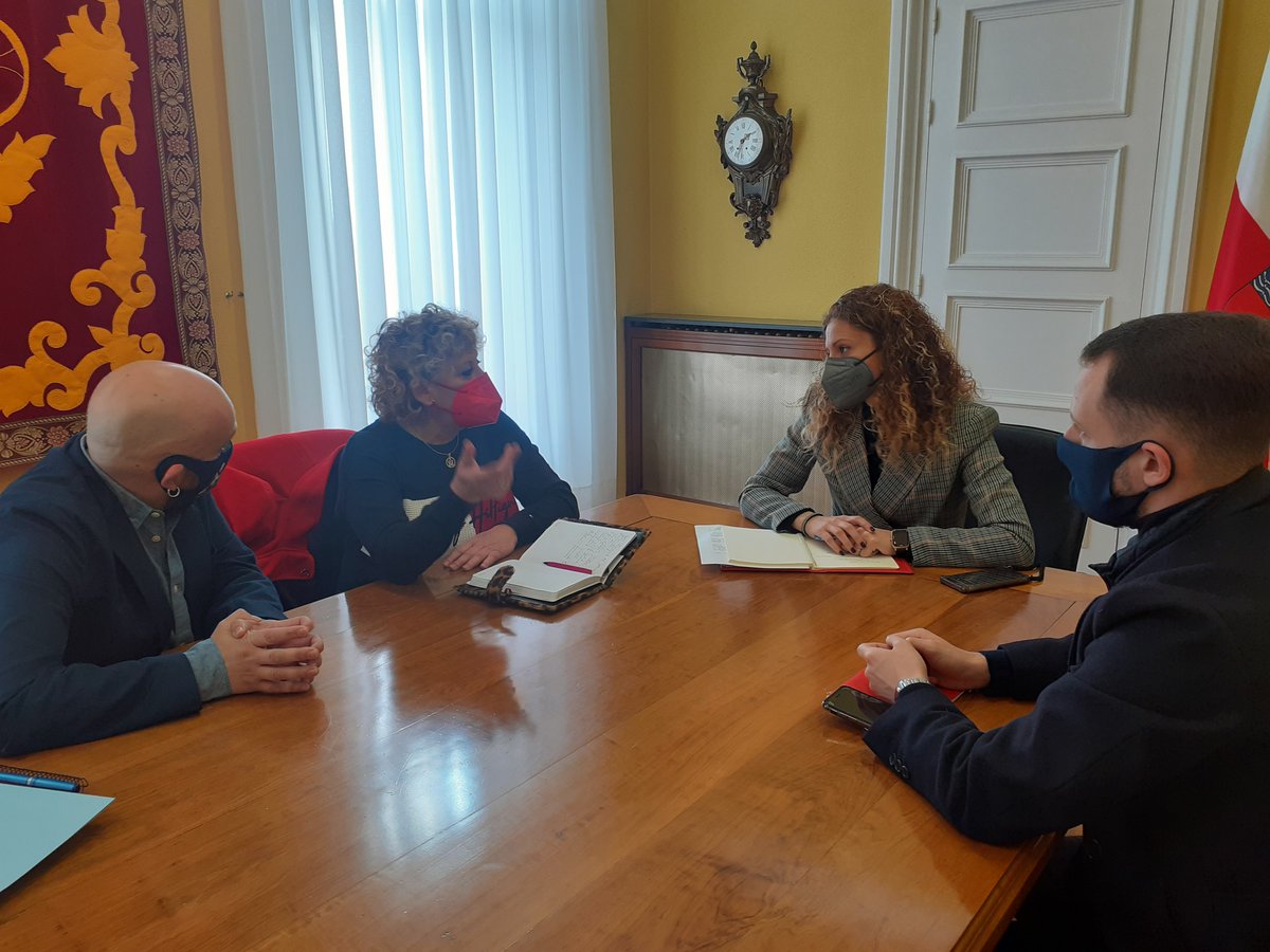 El Colegio de Enfermería pide a la delegada del Gobierno en Cantabria un -reconocimiento efectivo- de las Administraciones al colectivo profesional dlvr.it/Rvkxp9