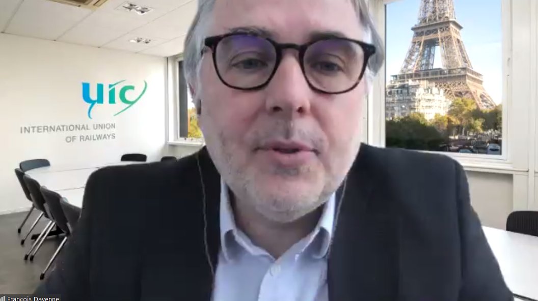 [#rail Event] François Davenne, #UICrail Director General, speaking at the 3rd international #standardisation conference highlighting contribution of #railway to a #sustainable society and the necessity to have a sense of urgency on #climate change.