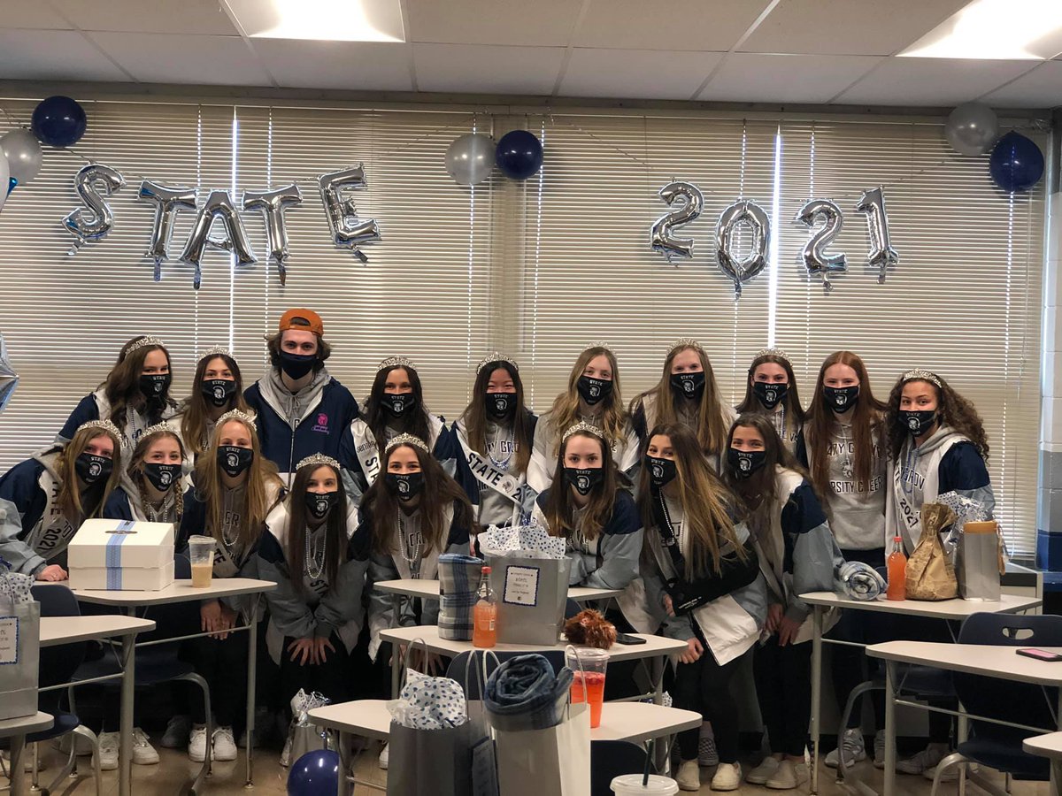 Cary-Grove Cheer tweet media