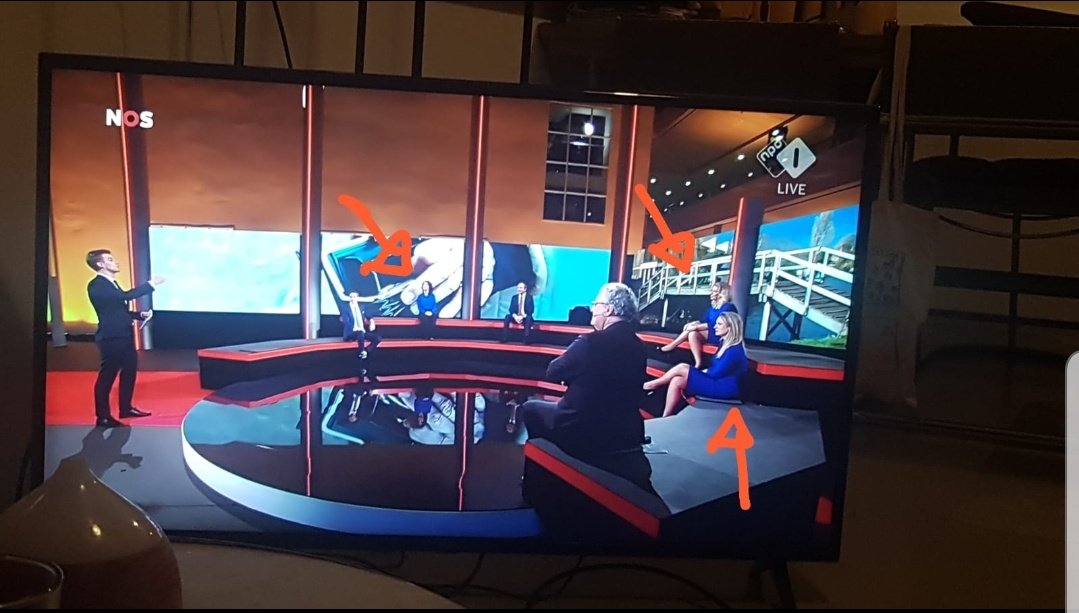 "Je moet blauw aandoen. Straalt betrouwbaarheid uit" zeiden alle stylisten #npo1 #nederlandkiest