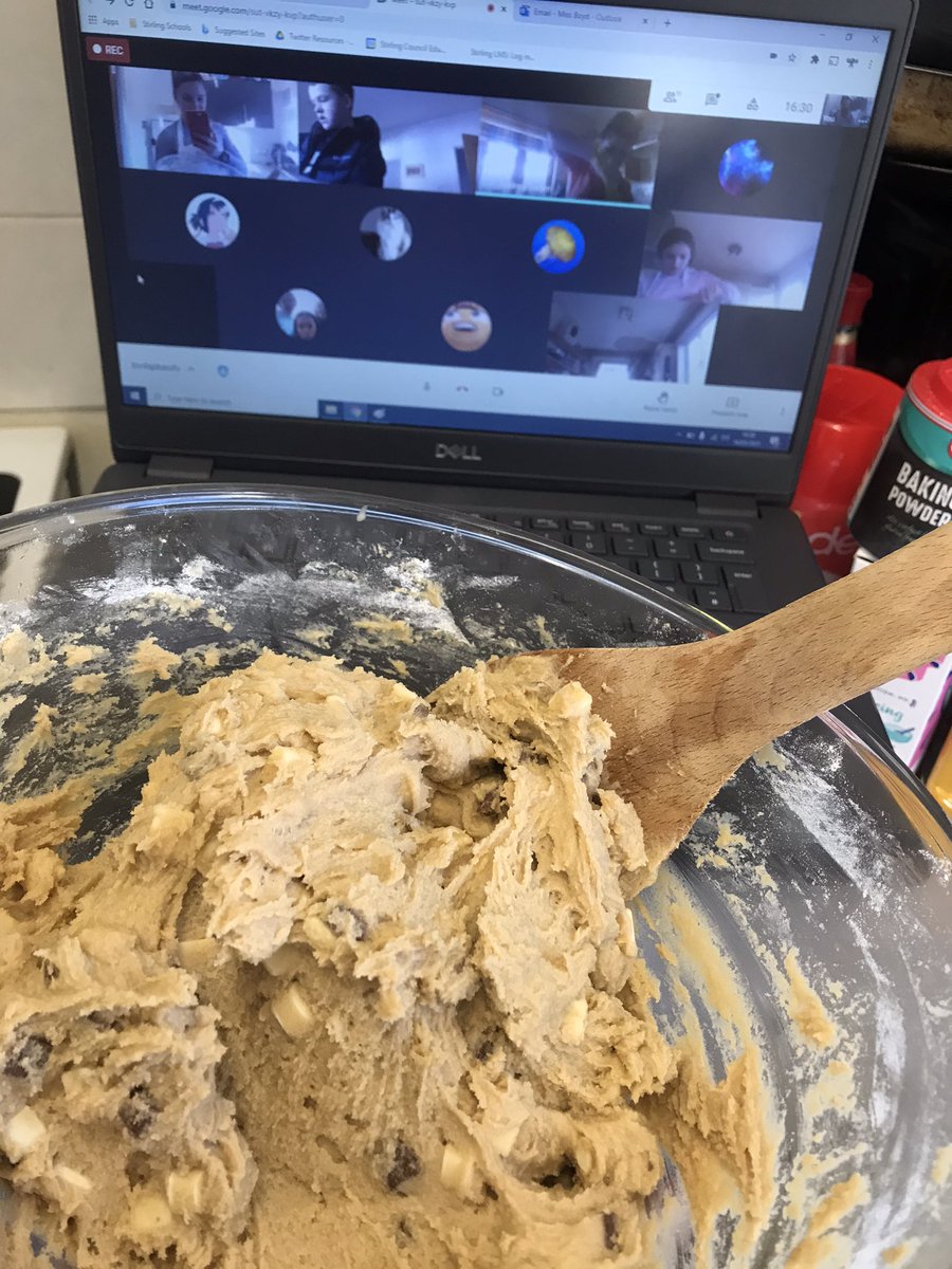Missboydhe's tweet photo. Great work from those who came to baking club and made yummy cookies! 🍪🍪🍪
@balfronhigh @BalfronHSsport @BalfronH https://t.co/7dyzWB5qsf
