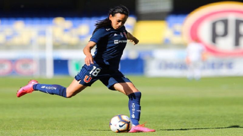 La vinotinto Bárbara Sánchez de Universidad de Chile jugará en semifinales de Libertadores mazo4f.com/237793 #ContraElBloqueoMasRevolucion