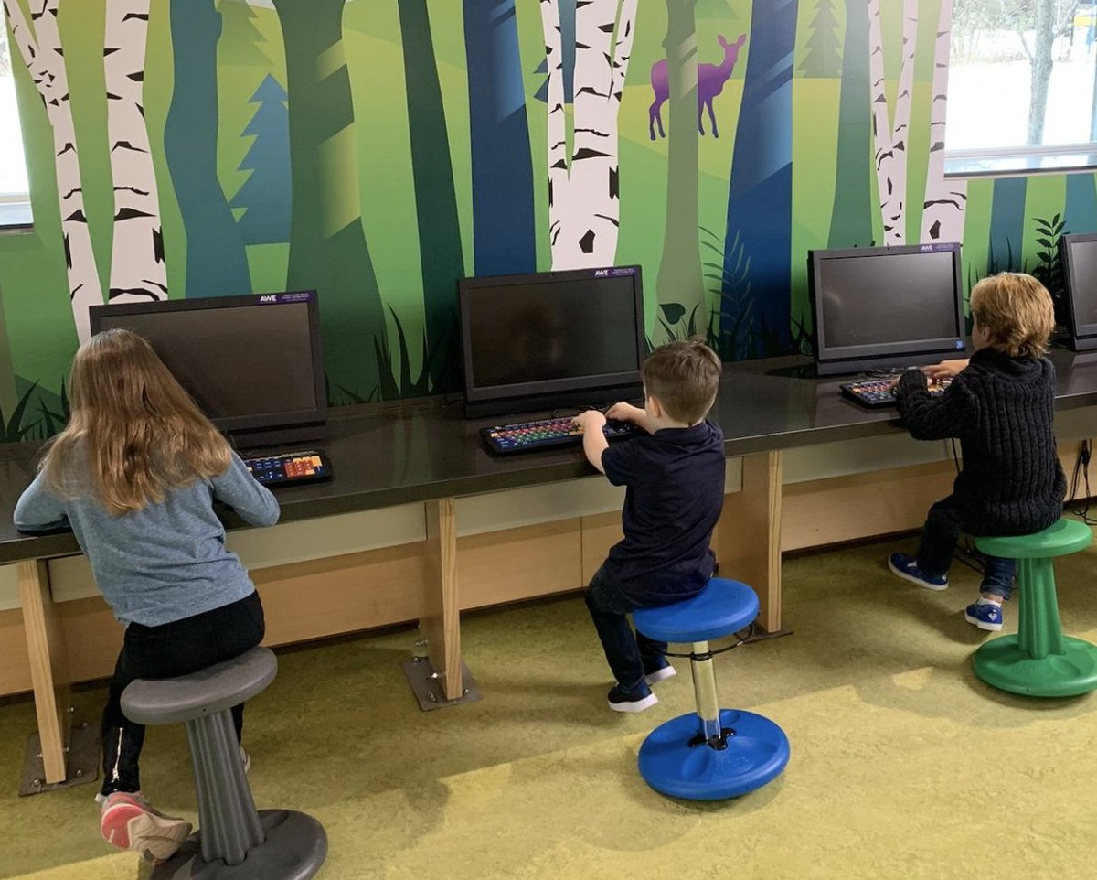 KOREstoolDesign's tweet photo. Our patent anti tip ring was designed to prevent you from tipping over. It allows individuals to become an extension of chair versus worrying about falling off.Check us out!
#korestools #koredesign #korewobblechair #classroom #teacher #librarian #specialneeds #autism #ADHD #ADD https://t.co/EQckS9wh8V