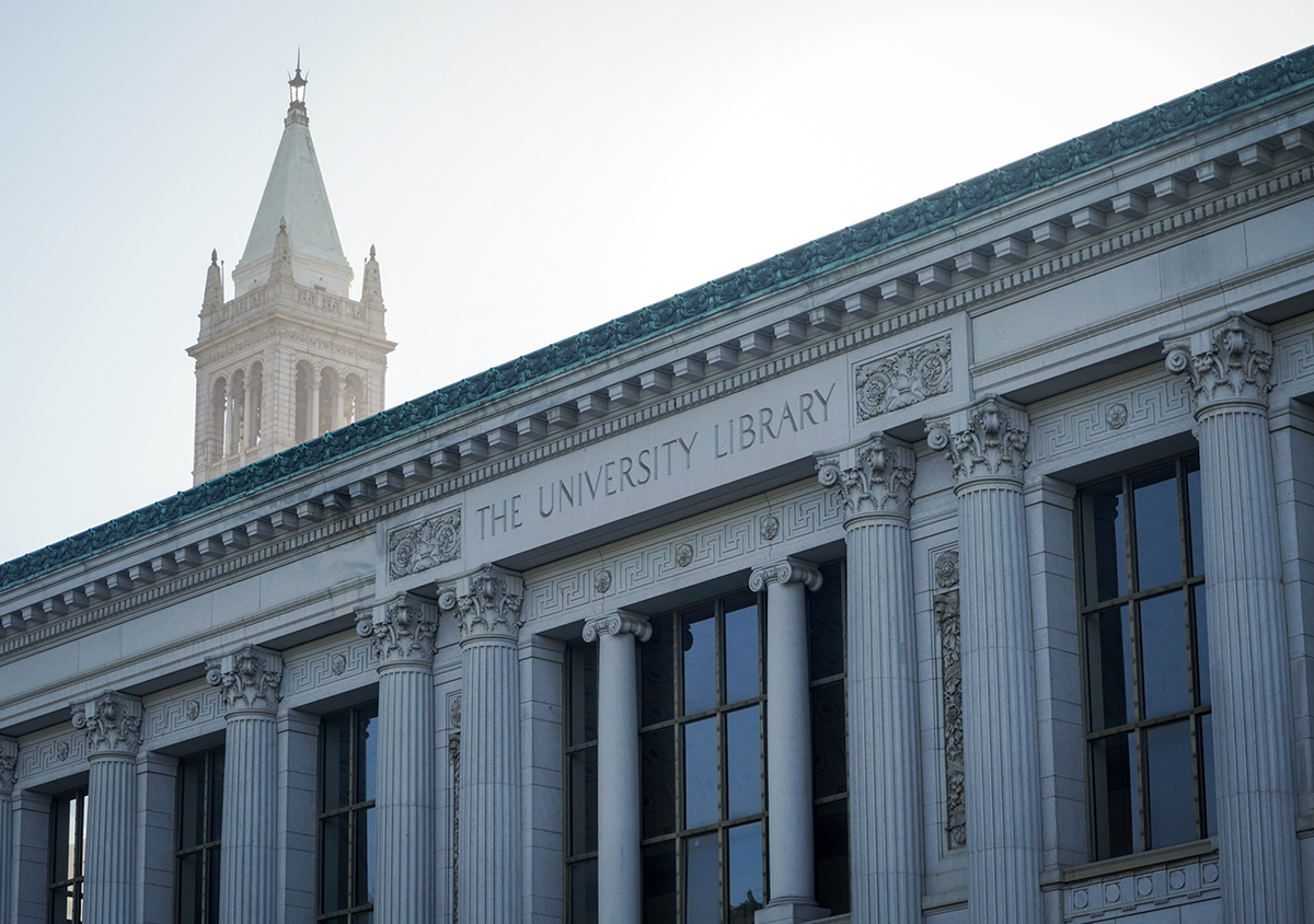 🚨 BREAKING: The University of California has struck a landmark open access deal with publishing giant Elsevier.

Here’s what that means for you.

⏩ ucberk.li/elsevier-deal #UCElsevier #OAInTheUSA