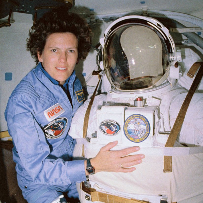TheMarsGen's tweet photo. This #WomensHistoryMonth, we are celebrating some amazing women - like #NASA astronaut Kathryn Sullivan! She made history as the first American woman to complete a #spacewalk.
 
Check out her story and the stories of some other influential women TODAY: https://t.co/TlS1tYGn5k https://t.co/L0sVJuK77b