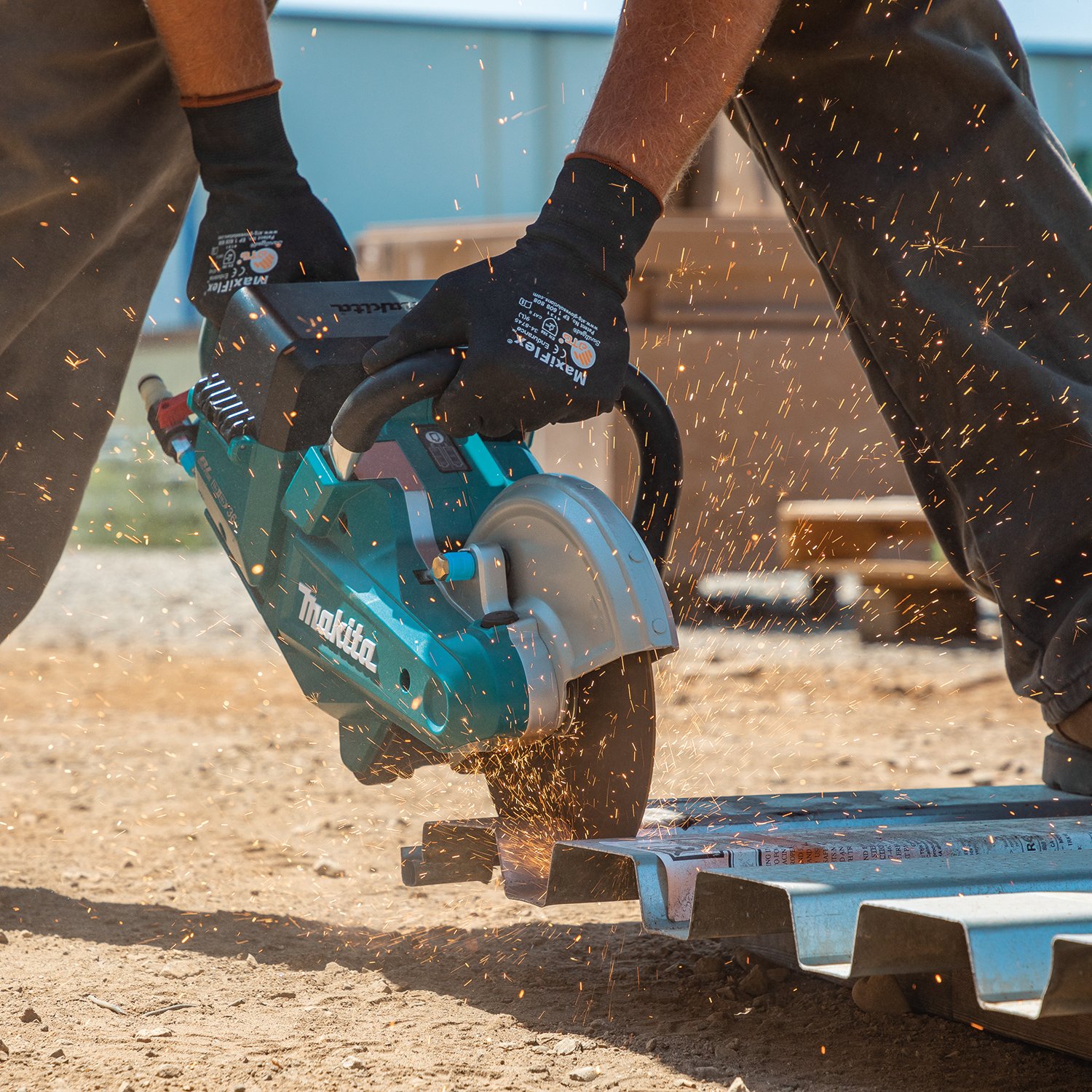 Xec01 makita new arrivals