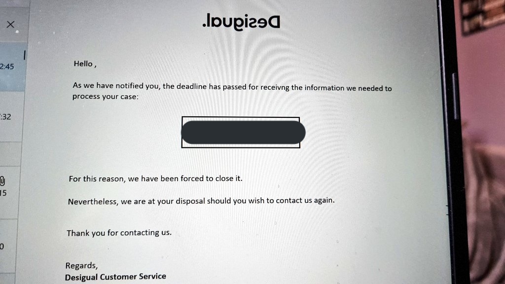 stephx_90's tweet photo. @desigual please tell me how this is good customer service? You never notified me of anything... you NEVER contacted me!! And you still have my money!!! Absolutely appalling company!! https://t.co/k1gjZ7g6f8