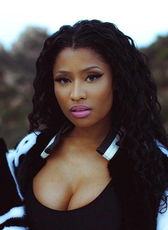 LunaFes_'s tweet image. I will never force my children to follow the same artists I like, they will have total freedom to choose between following Nicki Minaj or leaving my house ❤️❤️