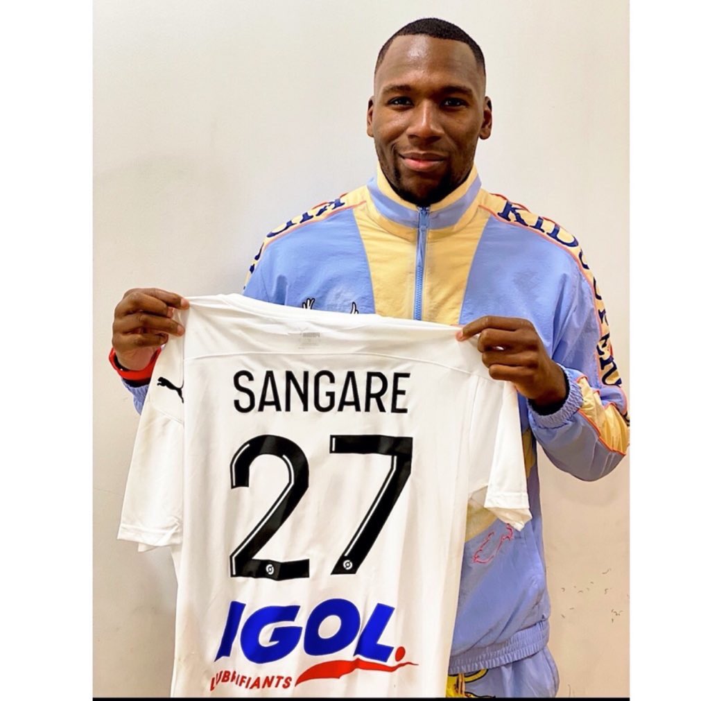⚽️ JEU CONCOURS ⚽️

La Camillienne à le plaisir de vous faire gagner sur son Instagram des maillots de Mustapha Sangaré évoluant en ligue 2 au  <a href="/AmiensSC/">Amiens SC</a> 

Nous remercions Mustapha Sangare de rendre possible ce concours en nous offrant ses maillots. 

Bonne chance à tous 🍀