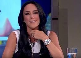 fodongasdeines's tweet photo. Esta es la cara que ponemos todas cuando nos están tratando de contar una mentira y nosotras ya sabemos TODA la verdad! 🤣 https://t.co/gH9NTB1cPC