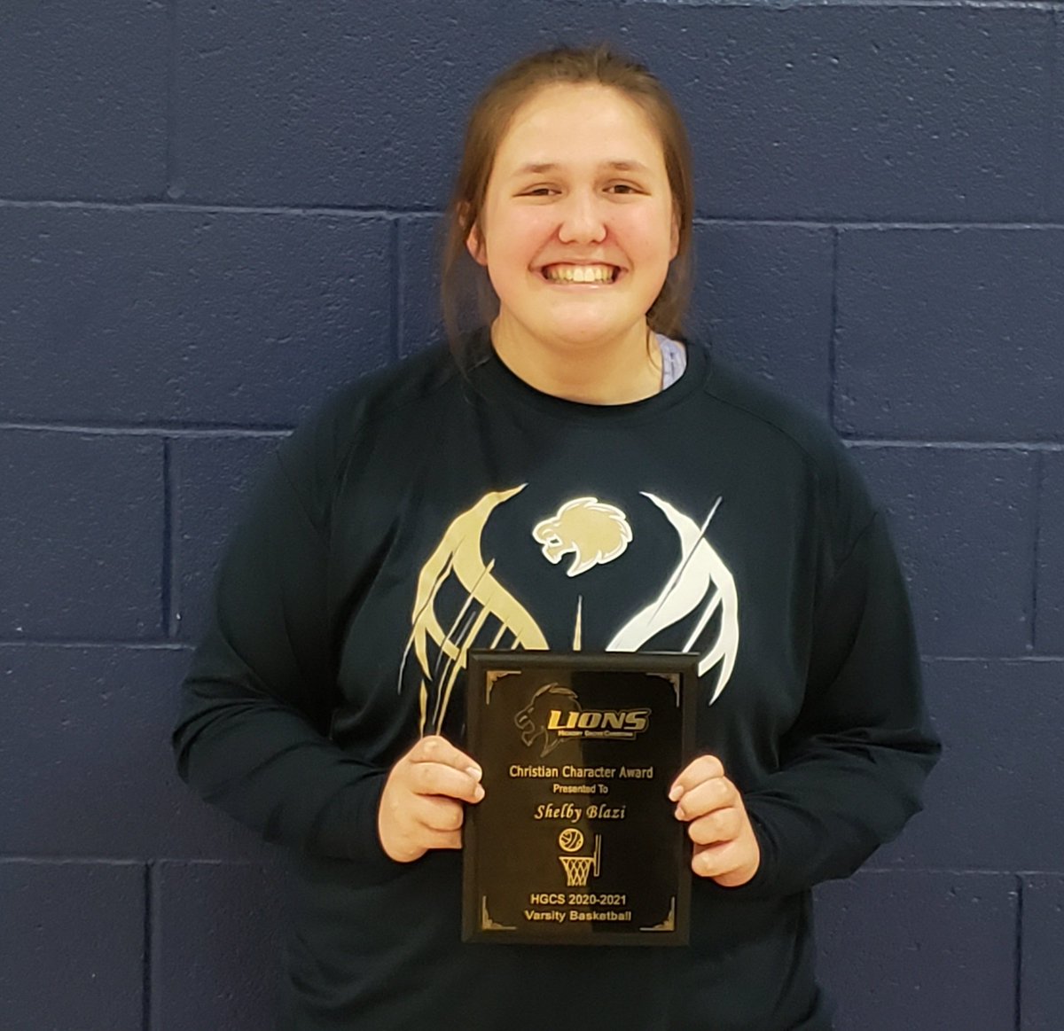 We would like to recognize our Freshman forward Shelby Blazi for winning our Christian Character Award this season!
Shelby exemplifies everything this award is about. She is a real pleasure to be around and always has a way to brighten others' day! Congrats Shelby! 🦁🏀✝️