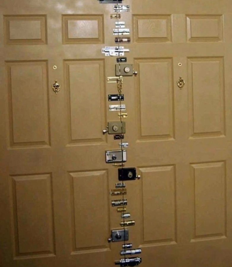 muhendisyenn's tweet image. Arkadaşlar yeni tag çalışmamız var mı diye soruyorsunuz. Fakat hala hazırda olan bir tag var ve 

Tag bu.

#HelpMeUrgently    ( acilen bana yardım et) anlamını taşıyan bir tag. Destek vermek isterseniz Tweetlerinizi bu tag üzerinden atın.
Herkese duyurun lütfen Rt yapın duyurun.