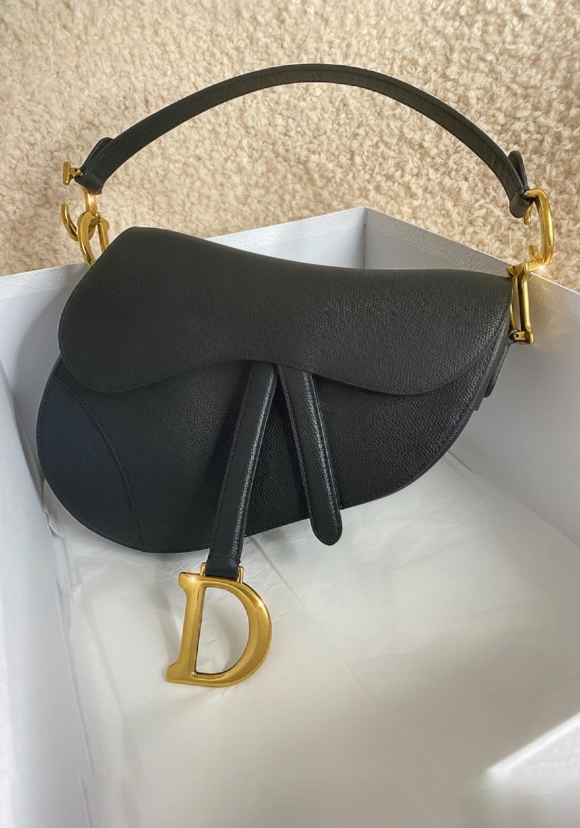 If you adore her, Dior her. Wanna win a Dior Saddlebag? 🧨To enter:
1. Like &amp; RT this post ❤️
2. Make sure you sign up to our email bit.ly/3lqINz1
Must follow <a href="/misspap/">MISSPAP</a> to enter. Competition open worldwide &amp; ends 29.02.21
