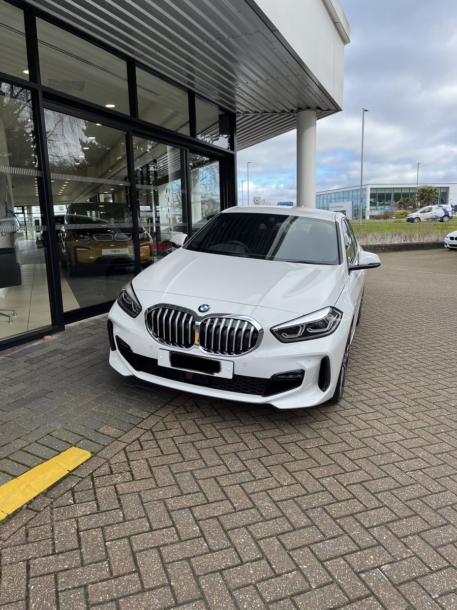 MrWRF's tweet photo. Happy Belated 50th to me 👌🚗 @BMW_UK @WesterlyBMW @helstongaragesg #BMW #CAR43 https://t.co/DEsb1g1Y48