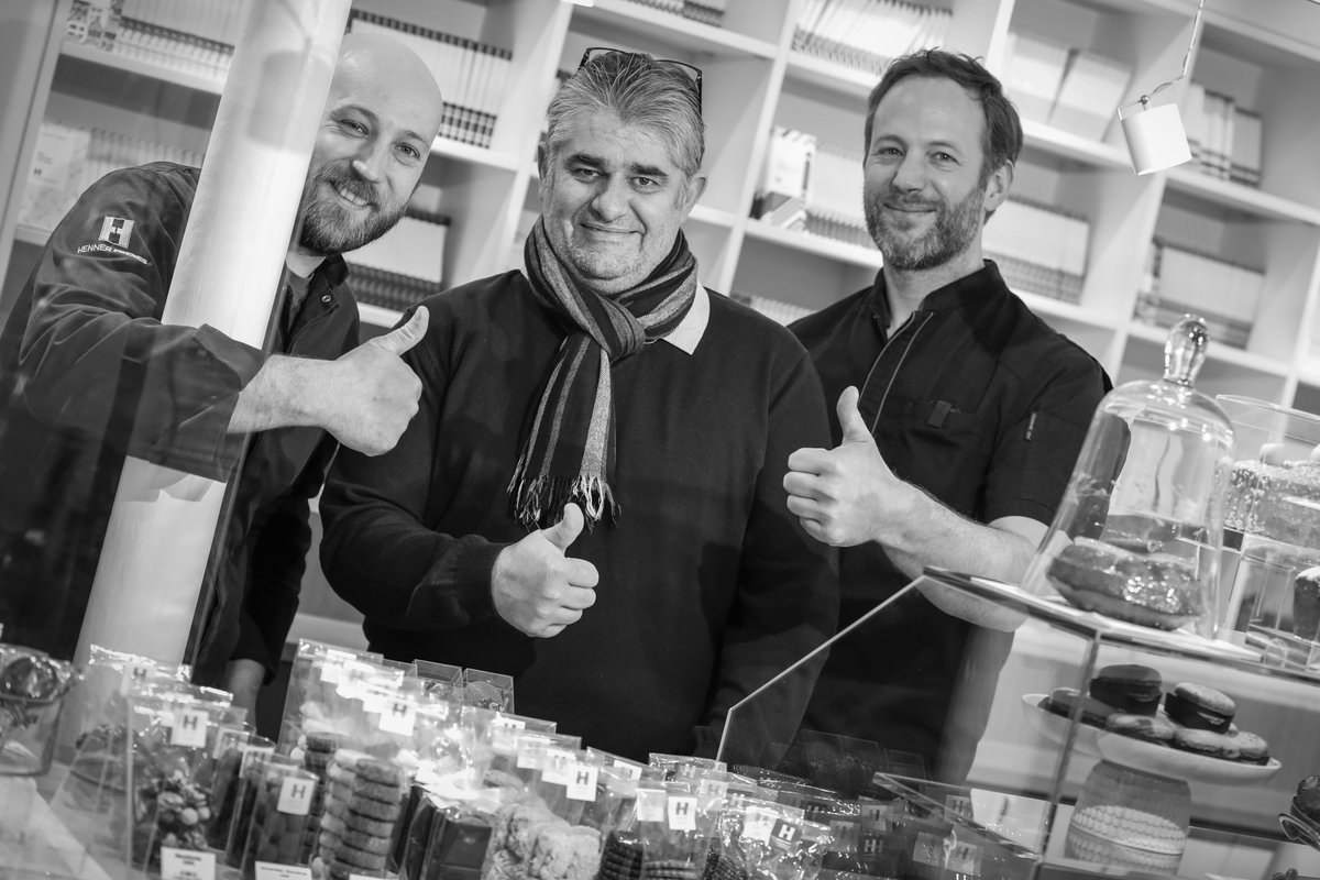 Domachoc's tweet photo. DOMACHOC est fier de compter ses clients à travers toute la France. Ce sont eux les mieux placés pour témoigner de la qualité de notre service et de nos produits... petite vidéo à suivre ;-) 

#domachoc #machinespourchocolat #henner #hennerfreres https://t.co/Qj0X9APJnn