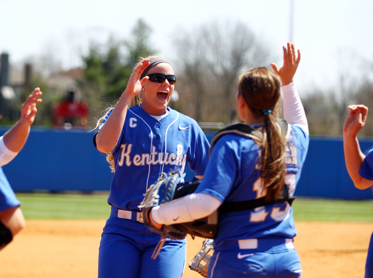 cstokes2133's tweet photo. Softball is back in the Bluegrass! Good luck tonight, @UKsoftball! 😼🥎 #WeAreUK https://t.co/f81dxPL3iq