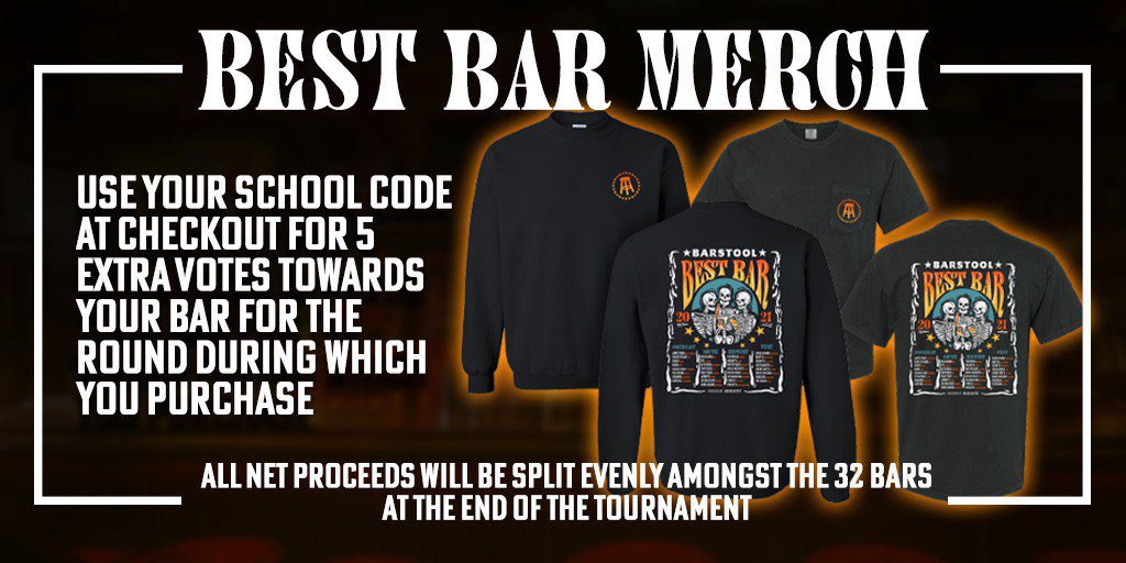 Okellysmtp's tweet image. Quote Tweet this and use Hashtag #BestBarOKellys to WIN this Bud Light Mirror (🔥☝️) &amp;amp; Golf Bag! 

Must follow: @Okellysmtp &amp;amp; @CMUBarstool 

Winner will be Announced and drawn randomly on Wednesday at 3PM. 

We need to rally from down to win this round of 32 chips! We need ya!