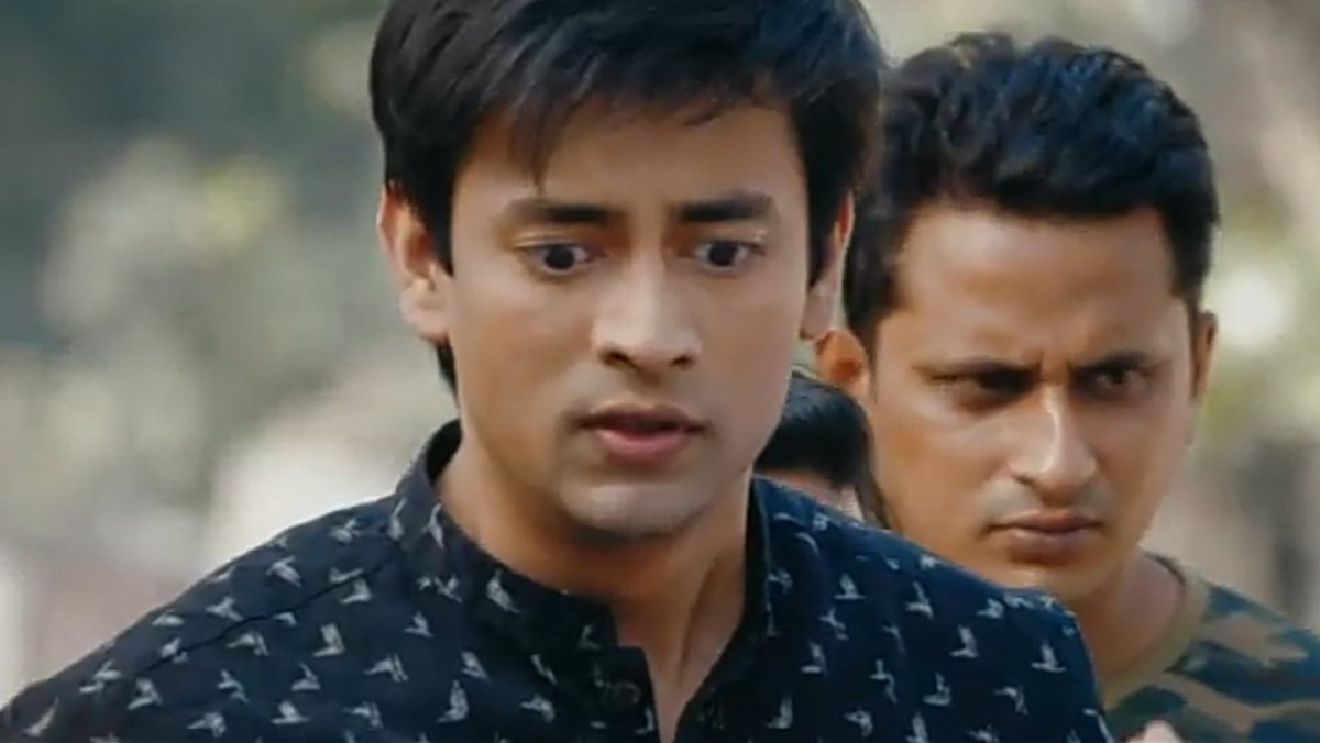 _Lazy_being's tweet photo. and in that moment his entire world crashed.🥺��

#Story9monthski || #SaraLia https://t.co/EQ03M5nOyy