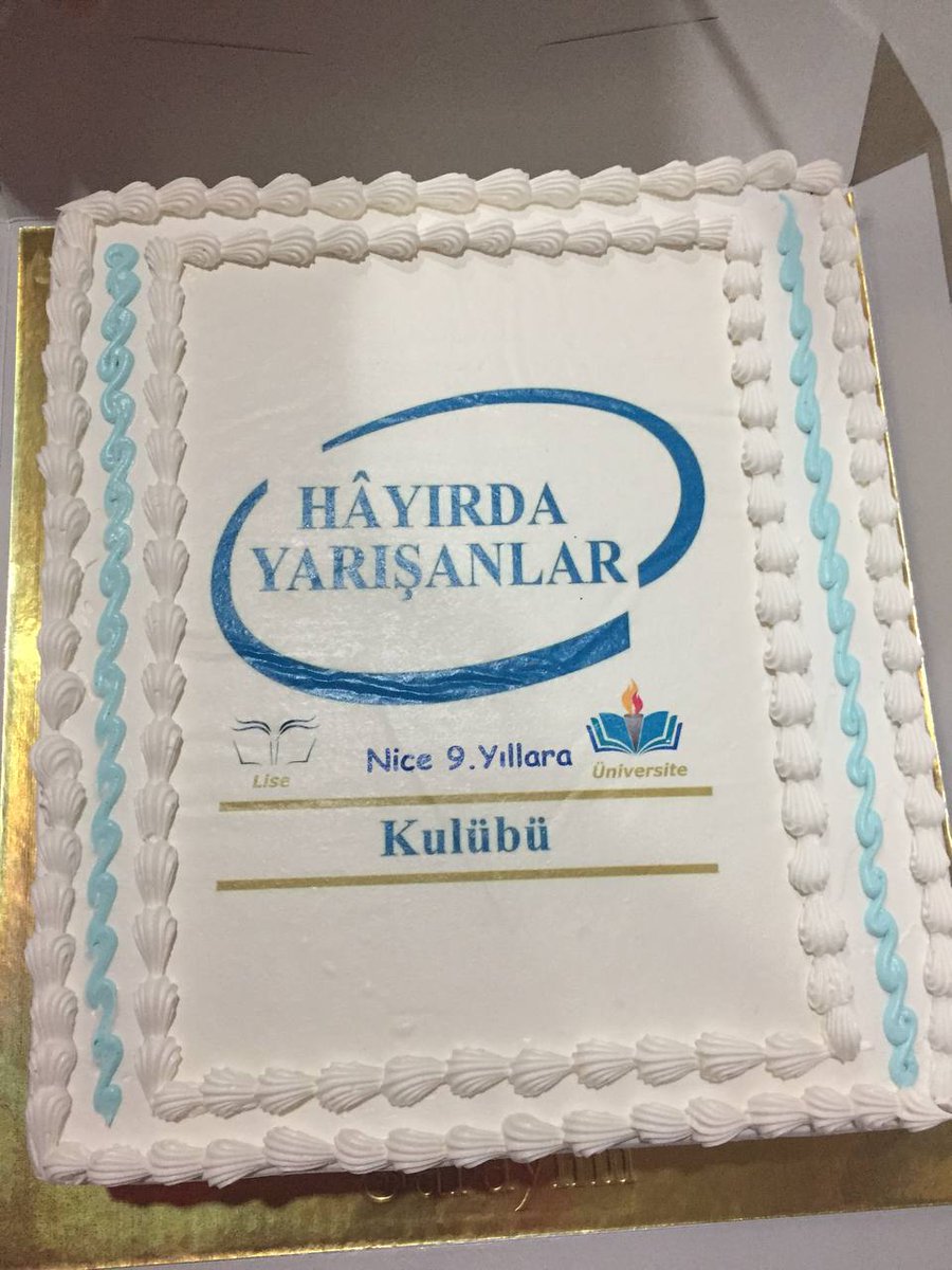 hayirdayarisan's tweet photo. #iyilikyaphayırdayarış diyerek 9 yıl olmuş,
Buruk olduğumuz bu özel günümüzde kısıtlı sayıda üyelerimiz ile bir araya gelerek geçen bir yılın muhasebesini yaptık,
Daha nice hâyr ile dolu güzel yıllara inşaAllah,
Sevdiklerinle beraber olmak bu olsa gerek, https://t.co/MdywXHDLdI