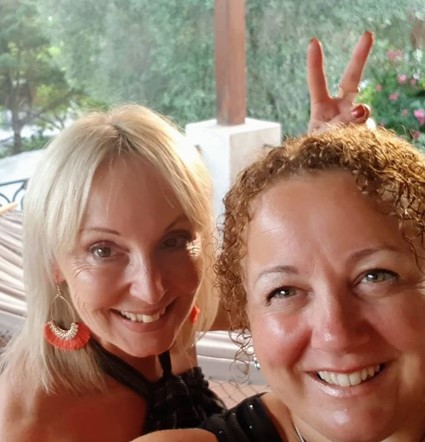 IteroAnge's tweet photo. #TBT to one of our best holidays @rggowers well before all this nonsense began and put a stop to the next one #ThelmaAndLouise https://t.co/gpjL5G4S8f