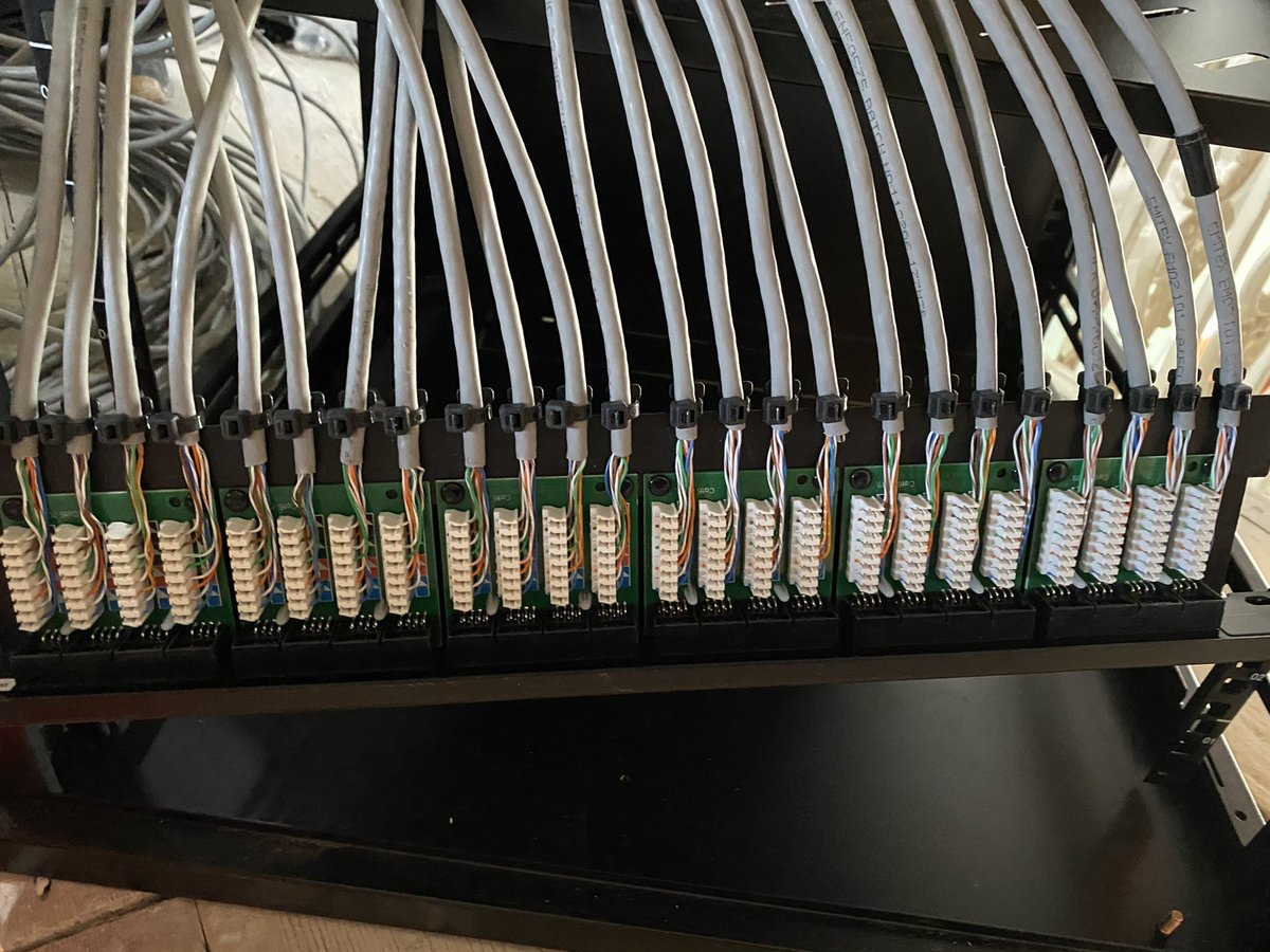 Moss of Bath tweet media