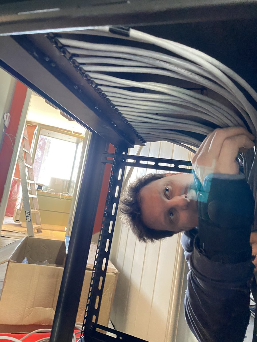 Moss of Bath tweet media