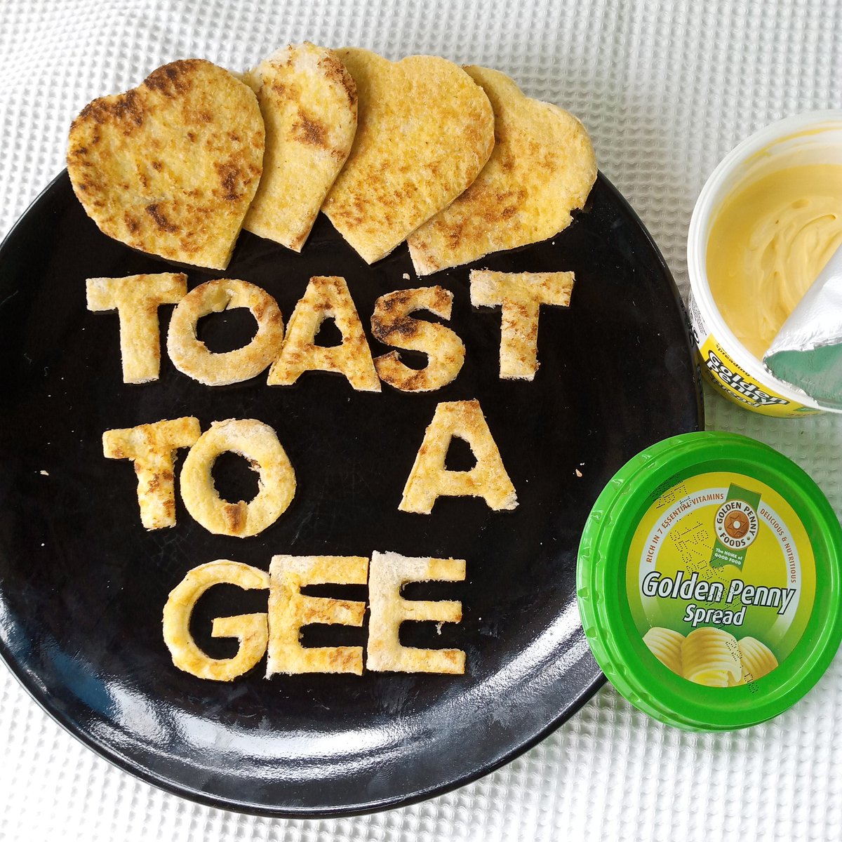 omo_folade's tweet photo. Here's a #ToastToAGee @Gpennyspreads
i am using this opportunity to celebrate an angel that you're to me, you being my mum has been my sweetest blessing and in your heart i find the the reflection of everything i admire most in me. through your loving guidance, i have https://t.co/AjpqnN3K2O