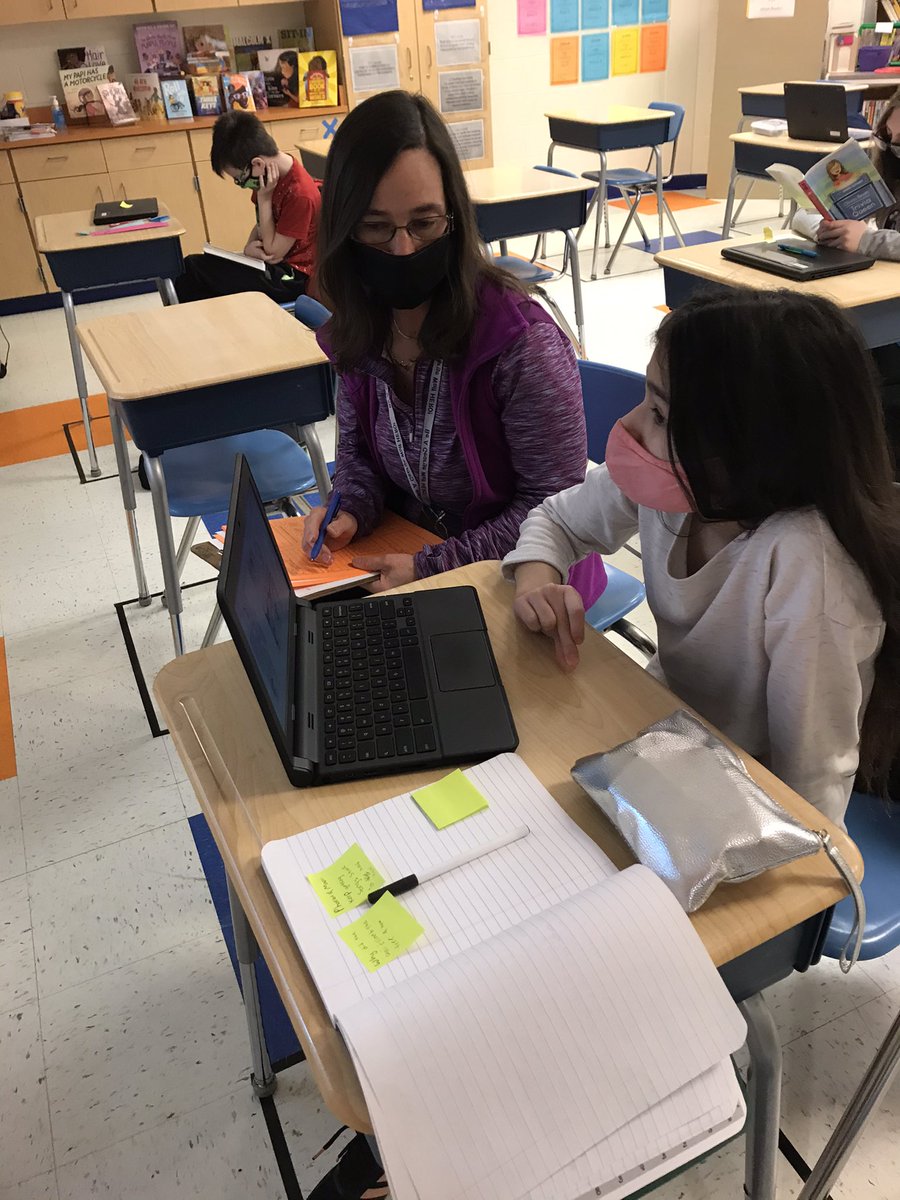 trachtimes's tweet image. When was the last time you got a chance to “🛑 in the name of reading?” 😍📚#kkidspride #unitsofstudy #kkidslearn @nasdgeorgewolf