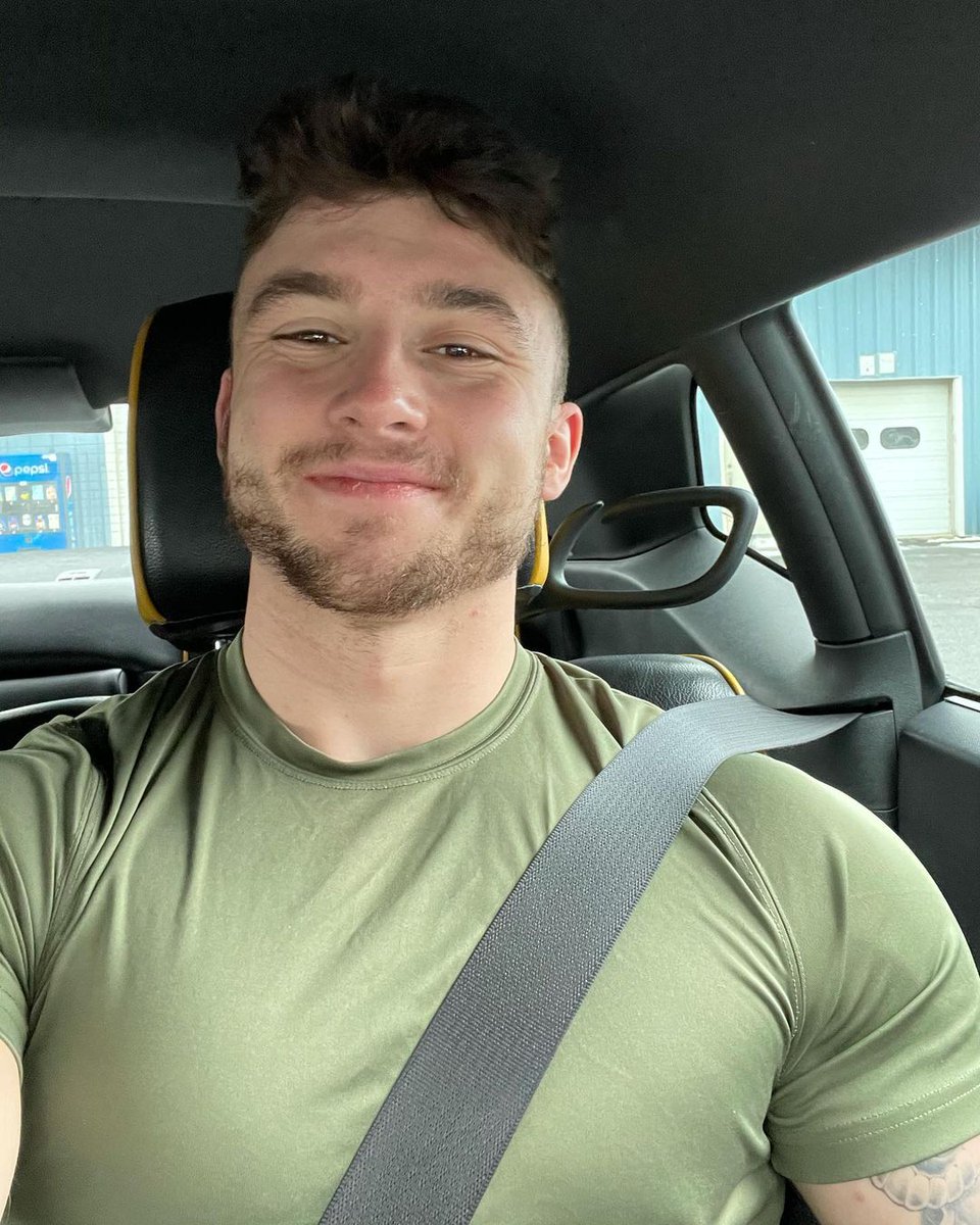 Garrett Nolan(@GarrettNolanXXX) 's Twitter Profile. 