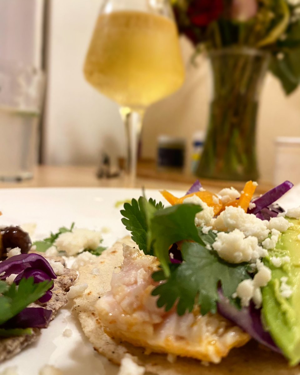 Halibut fish tacos, handmade tortillas, and tequila barrel-aged gose 👌🏼