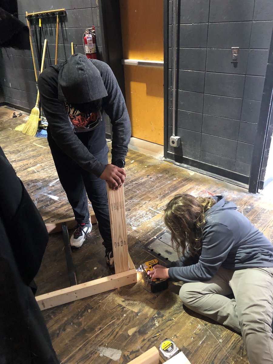 CCDSTheatre's tweet photo. The 7th Grade Tech Class is doing some pretty cool stuff as they help with set pieces for The Little Mermaid! @CCDSHirsch https://t.co/yHMPwFgzoc