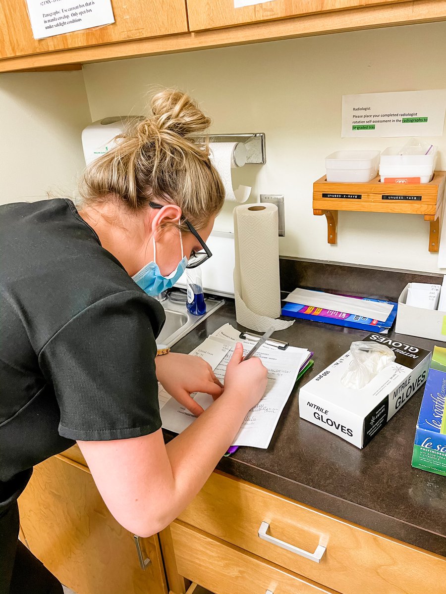 SSUdthy's tweet image. As our Radiologist today is Taylor Rawlins!☢️