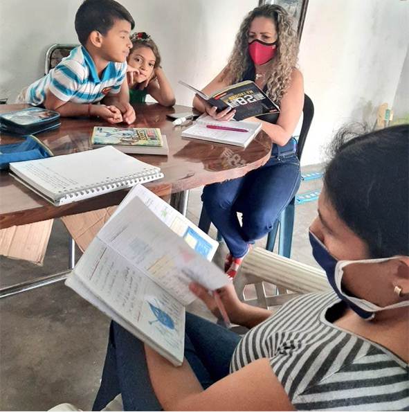 La Ruta Pedagógica Estadal. -La Escuela en Casa: Un espacio para aprender y divertirse-. Se convirtió en una estrategia clave para acompañar y guiar el proceso educativo a distancia de manera integral, desde lo afectivo, cognitivo y conductual. <a href="/charlychaves/">Charly Rojas Chaves</a> @ZonaEducTachira