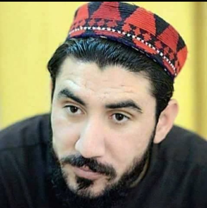 Mansoor Ahmad Pashteen wants only peace......
#ManzoorTheSymbolOfPeace