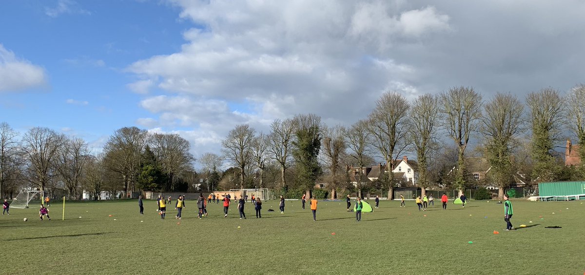 PrioryAcademyPE's tweet photo. Fantastic turn out to our extra-curricular activities today. It’s lovely to see so many faces enjoying some sport in the sun and getting back to some normality. #beactive #priorype https://t.co/AQqqDiR0hh