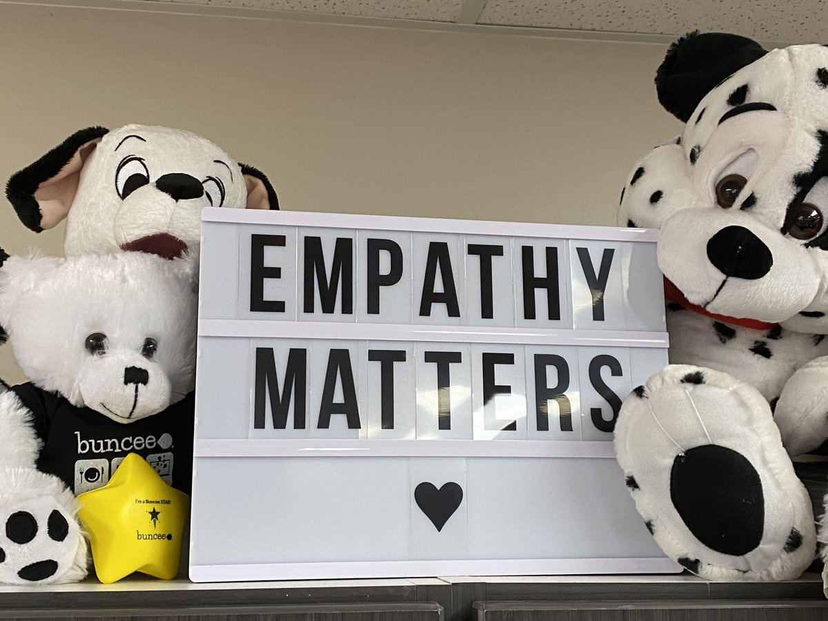 MrsMonty5thGrd's tweet image. #Empathy matters! Love using our #empathy ball during Morning Meeting. It sparks great discussions. #SparkEmpathy #buncee #inspire #UnSelfie #Thrivers
