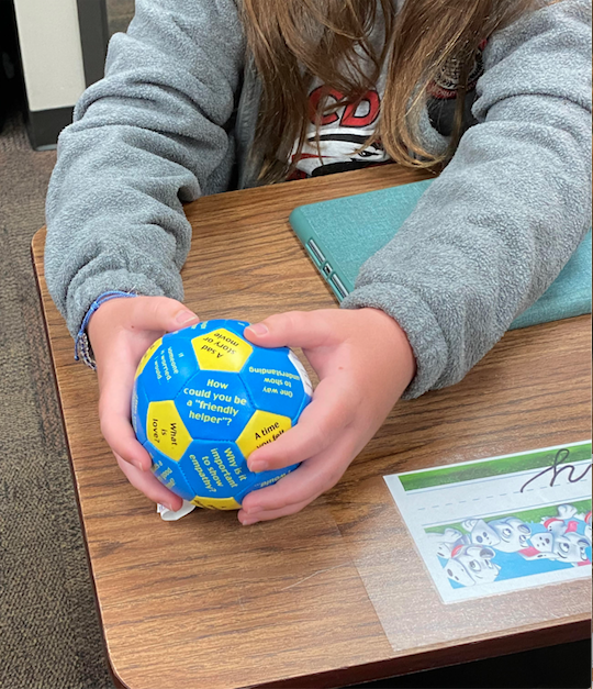 MrsMonty5thGrd's tweet image. #Empathy matters! Love using our #empathy ball during Morning Meeting. It sparks great discussions. #SparkEmpathy #buncee #inspire #UnSelfie #Thrivers