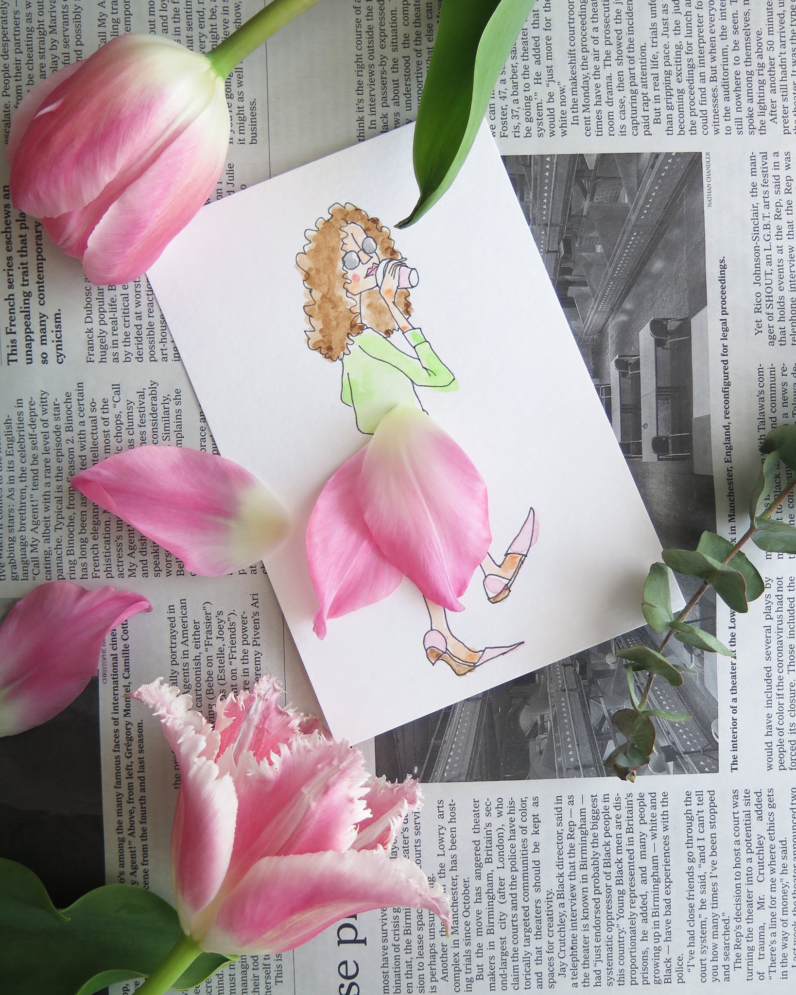 Majico ピンクのスカートひらりと Majico Lisacojima イラスト イラストレーター デザイン スケッチ 線画 挿絵 ペン画 作品 ファッション ファッションイラスト イラスト好きさんと繋がりたい モレスキン 1日1絵 今日 チューリップ 春
