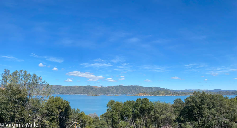 ThePerfectSpot's tweet photo. Yesterday's rain and #rainbow... today's sun and fresh promise
#ClearLake #LakeHouse #SunshineandRainbows #Rainbows #Hope #NorCalLife #NorCal https://t.co/aP7pLXD2Y7