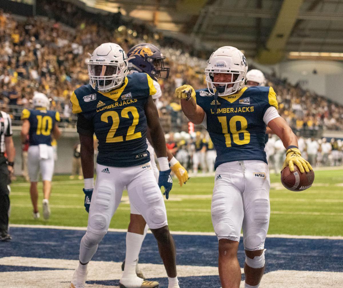 ClifftonWeber's tweet photo. After great talk with @FBCoach_P AG2G I’m blessed to have receive my first D1 offer to Northern Arizona Univsersity #lumberjacks 🔨 https://t.co/RjJ3kH9l6e
