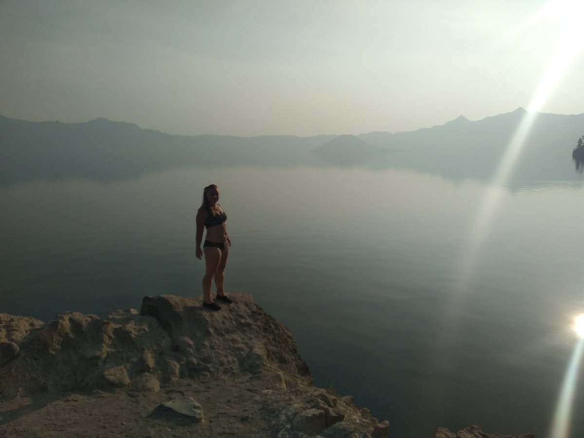 redpixierose's tweet photo. #Cliff #jumping on a #smoky day

I'm love to #Explore and take #risks for the #adventure!

⭐⭐⭐ Follow me for #fun⭐⭐⭐

#cliffjumping #parkie #bikini #ginger #nationalpark #findyourpark #NP #shortgirl #5ft #5foottall 
#Adventurous #yourgirl #girlfriendexperience https://t.co/g6IpPZ7dHa