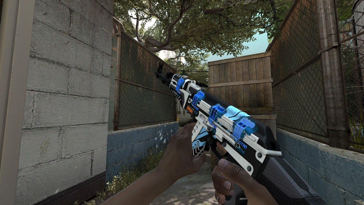 CSGOSelly's tweet image. ST AK Vulcan 4x Titan Holo 💎

What do you think? 🤩