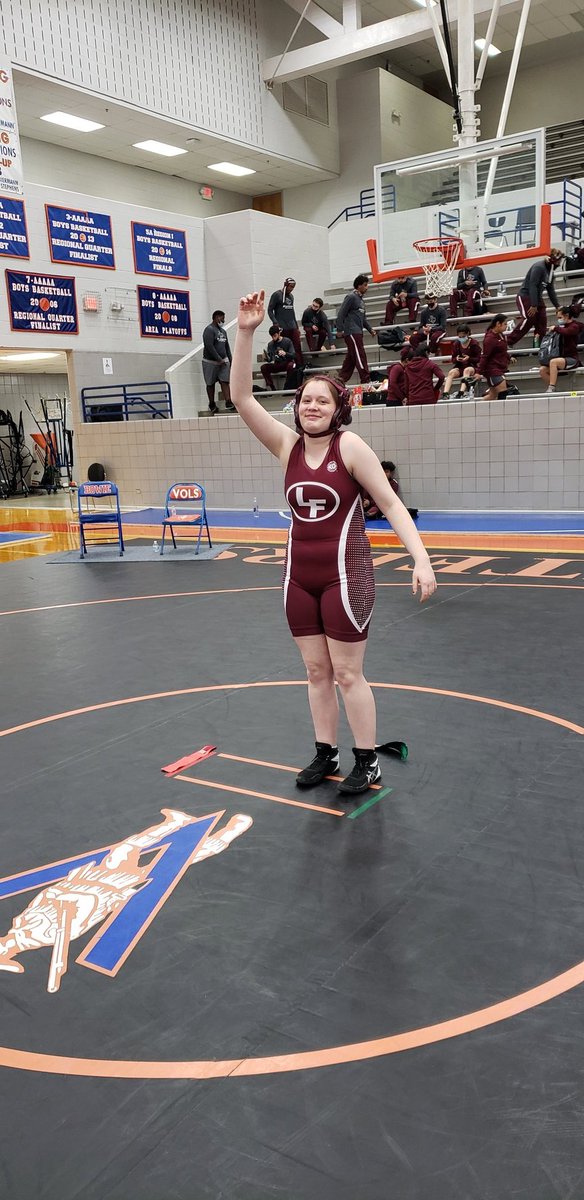 LFWpride's tweet image. Not a bad day for the Lady Farmers!! They come away with a win, a tie and loss! Freshman LiLiegh Phoenix picks up her first win, and with that everyone has secured a win this season!! 

Great job ladies!! Keep up the hard work!@LHSKillough #Farmerpride #fishies #sunshine