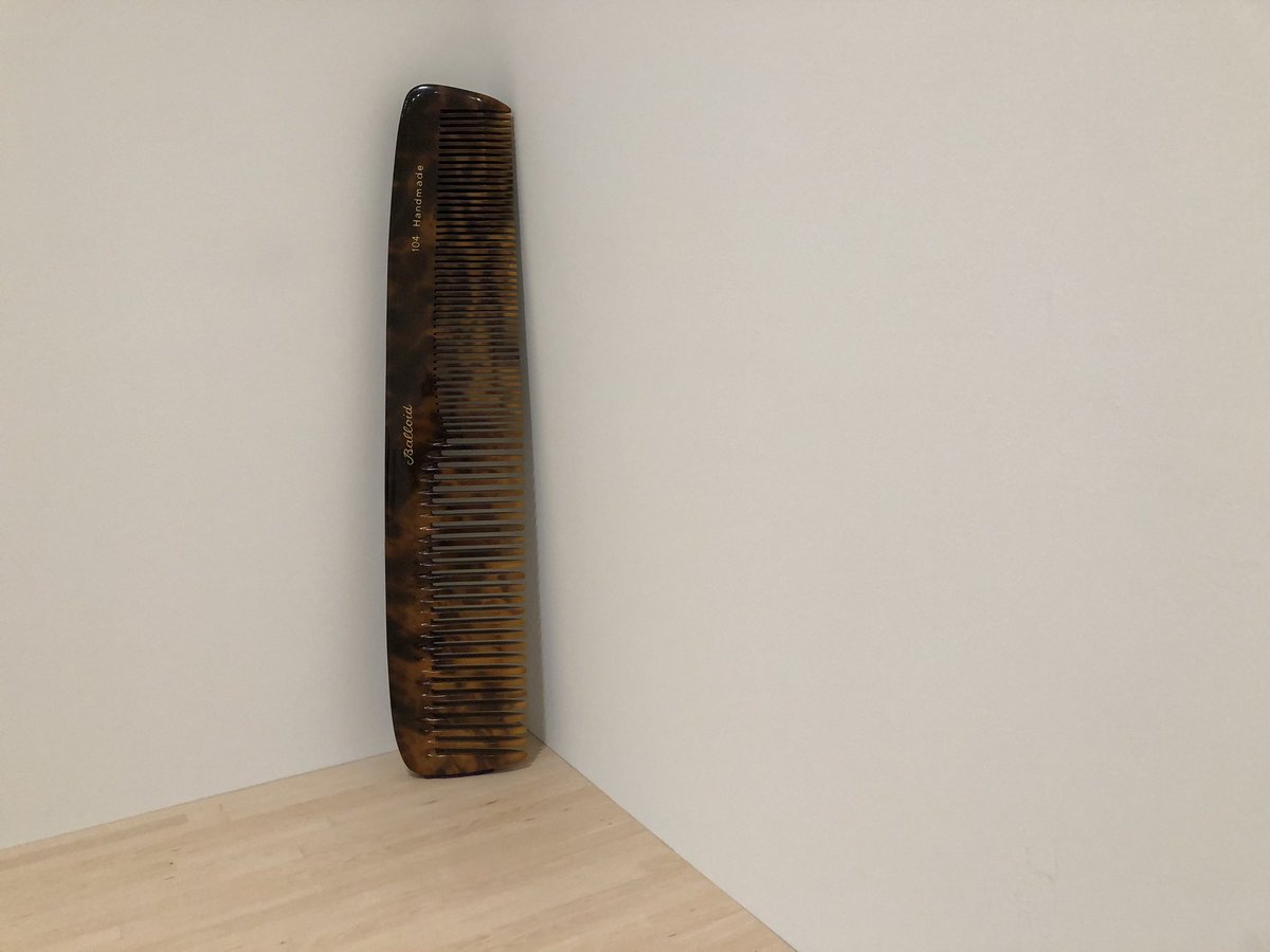WomensArtForAll's tweet photo. Her ability to recreate still-life is just phenomenal. There is no way to show the totality of this exhibit. There were 100’s of drawings. These were her sculptural elements. Mostly representations of her tools. Comb is random. #Celmins https://t.co/5UUvXA2XPj