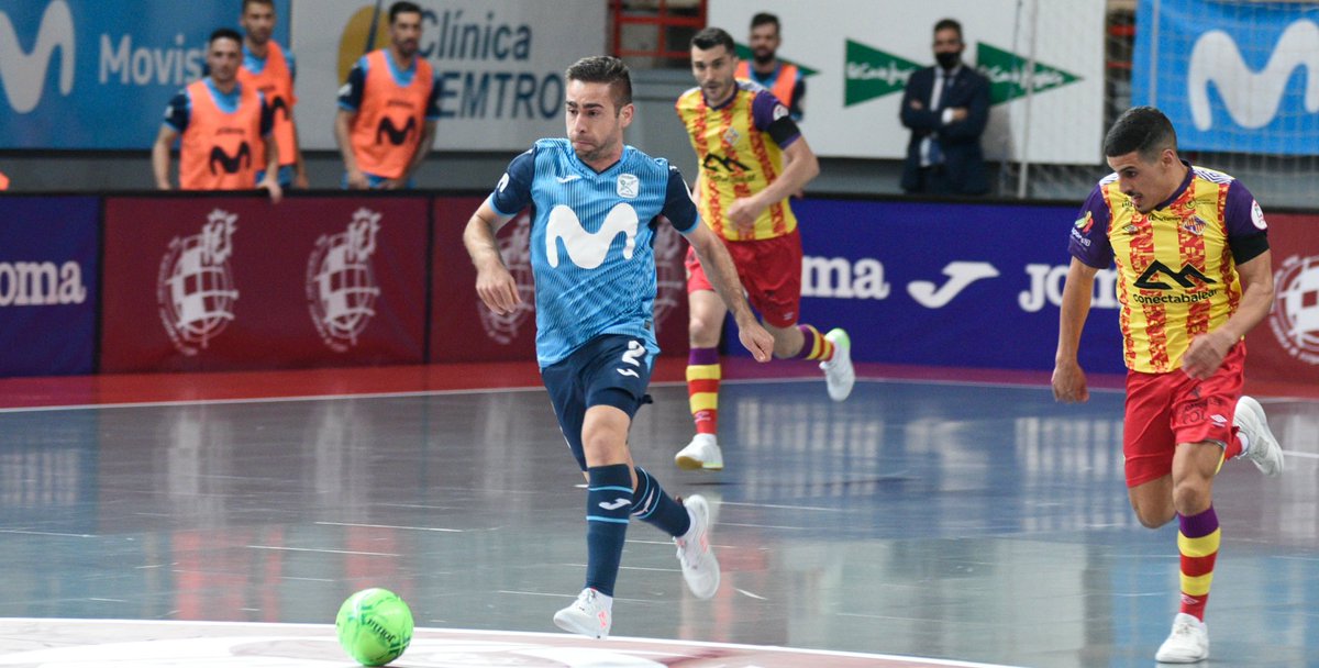 ClubInterFS's tweet photo. 📸 ¡Las mejores fotos de la primera mitad del encuentro #InterPalma gracias al sensacional trabajo de @HelenBoto! 

⬇️ Puro espectáculo #futsal sobre la pista del #JorgeGarbajosa 

👏🏻👏🏻¡¡Y todavía nos quedan 20 por disfrutar!!

👀 En @teledeporte 

#SomosFutsal #MovistarInterFS https://t.co/ArUFsZmOcf
