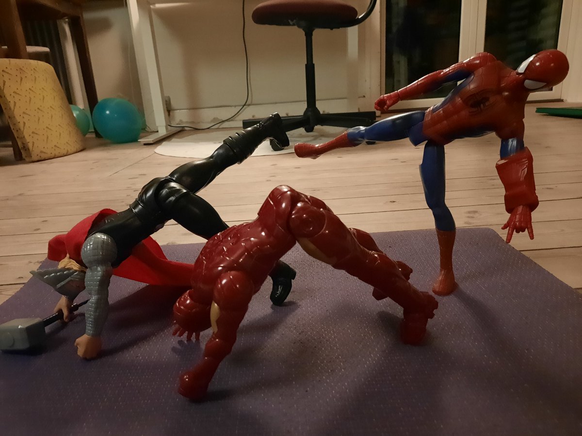 angela 🔜 🧙♀️ tweet media